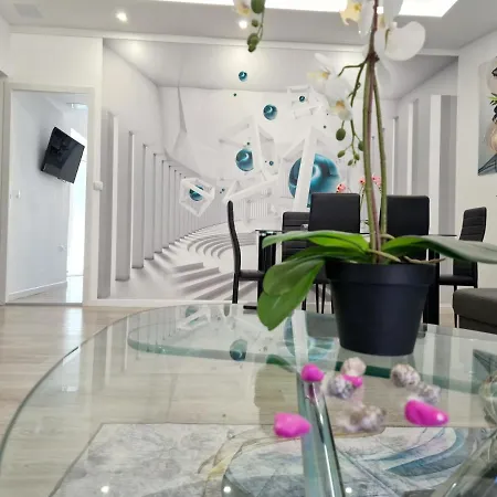 Daniel Beachfront, 2 Wifi Free Vakantiehuis