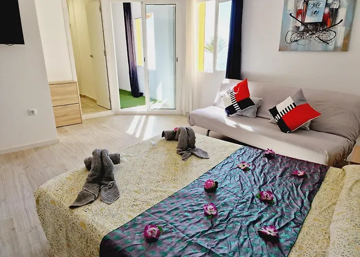 Daniel Beachfront, 2 Wifi Free Case de vacanță