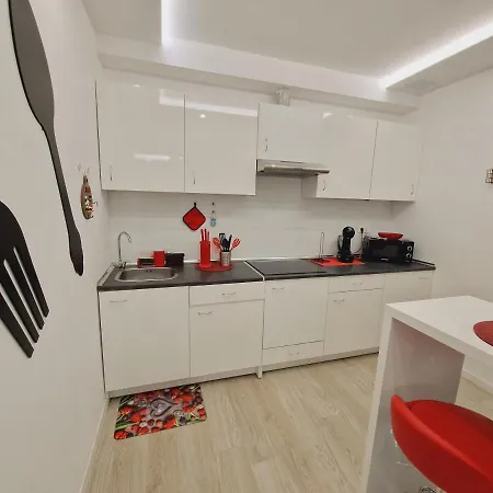Holiday home Daniel Beachfront, 2 Wifi Free *