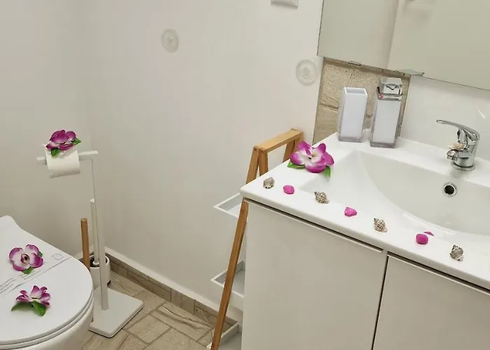 Daniel Beachfront, 2 Wifi Free Дом отдыха *