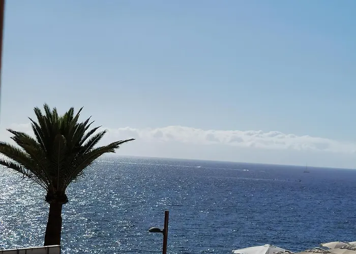 Daniel Beachfront, 2 Wifi Free Дом отдыха