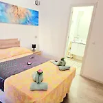 Feriehus Daniel Beachfront, 2 Wifi Free Playa de las Américas